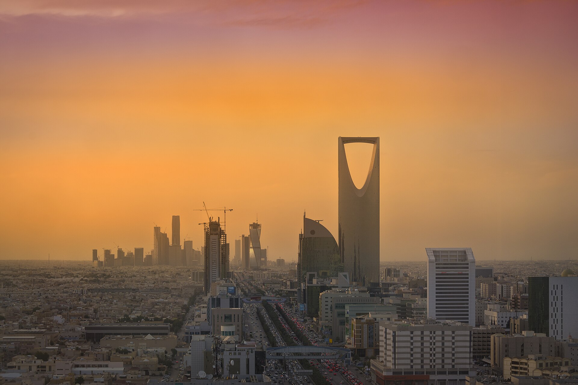 Riyadh skyline with the King Abdullah Financial District and Kingdom Tower, Saudi Arabia